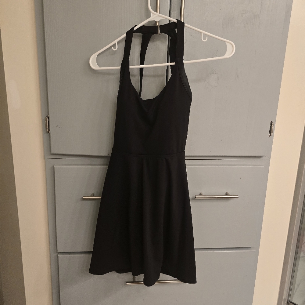 Halara Size Small - image 2